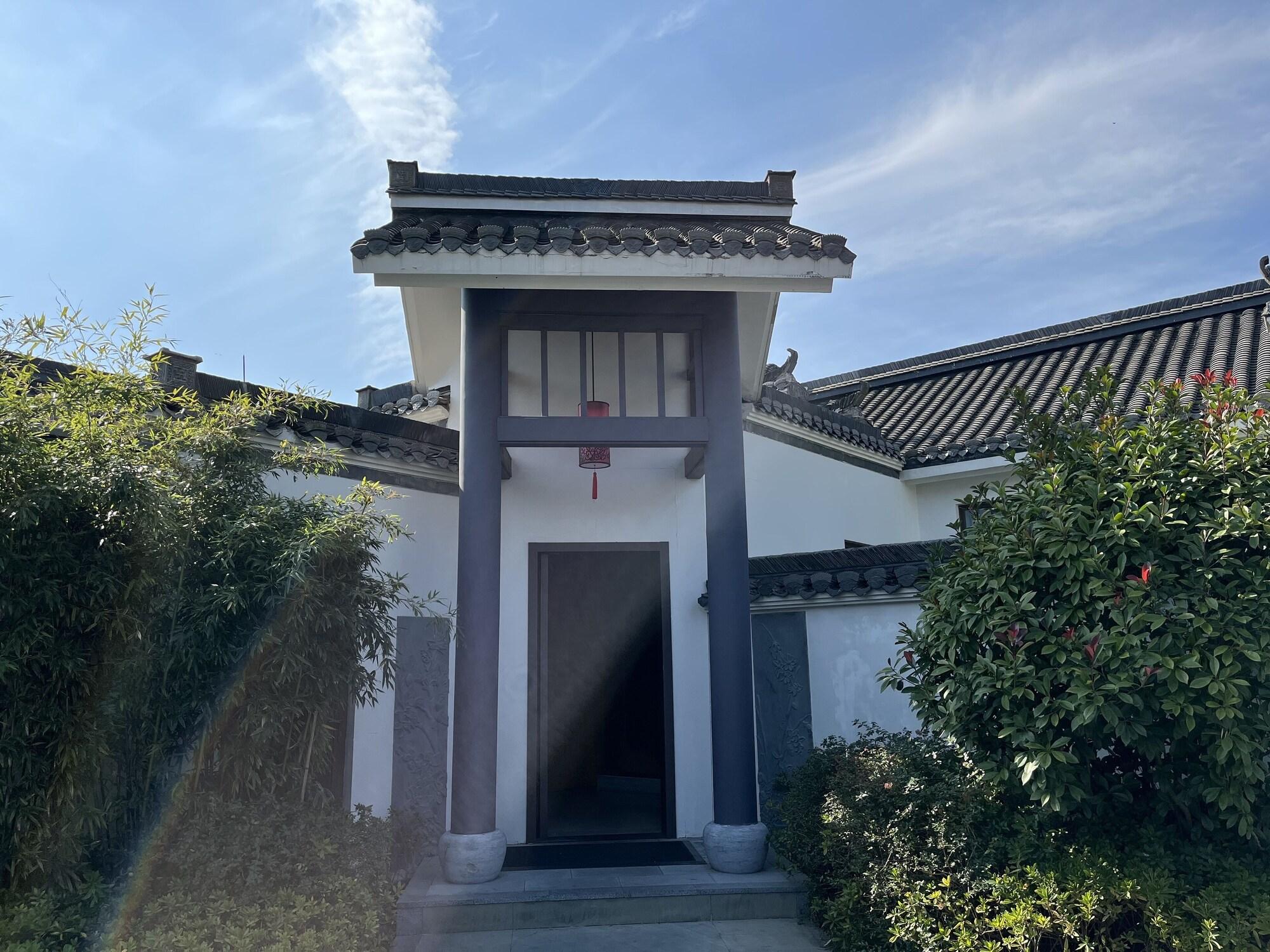 Banyan Tree Hotel Huangshan-The Ancient Charm Of Huizhou, A Paradise Экстерьер фото