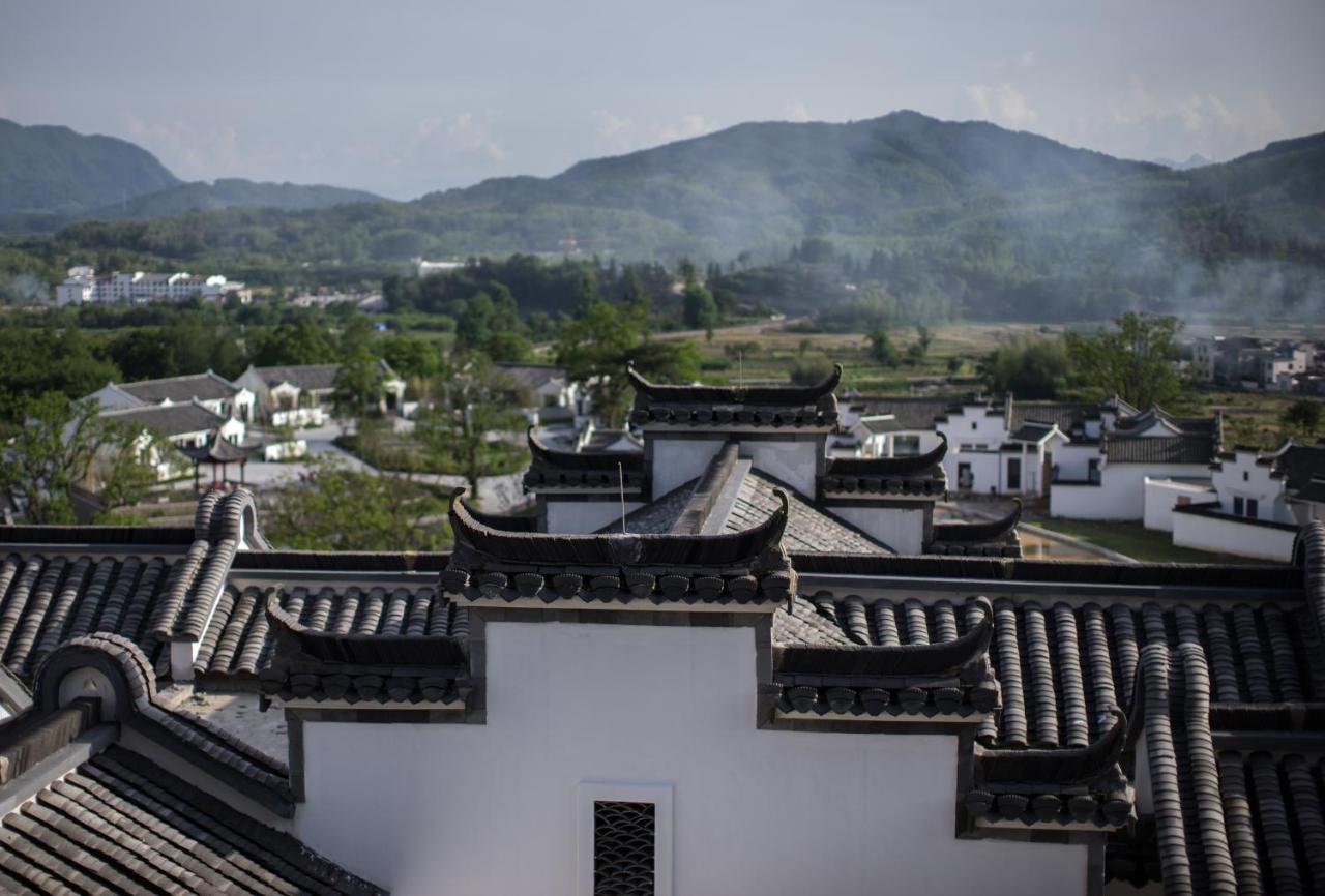 Banyan Tree Hotel Huangshan-The Ancient Charm Of Huizhou, A Paradise Экстерьер фото
