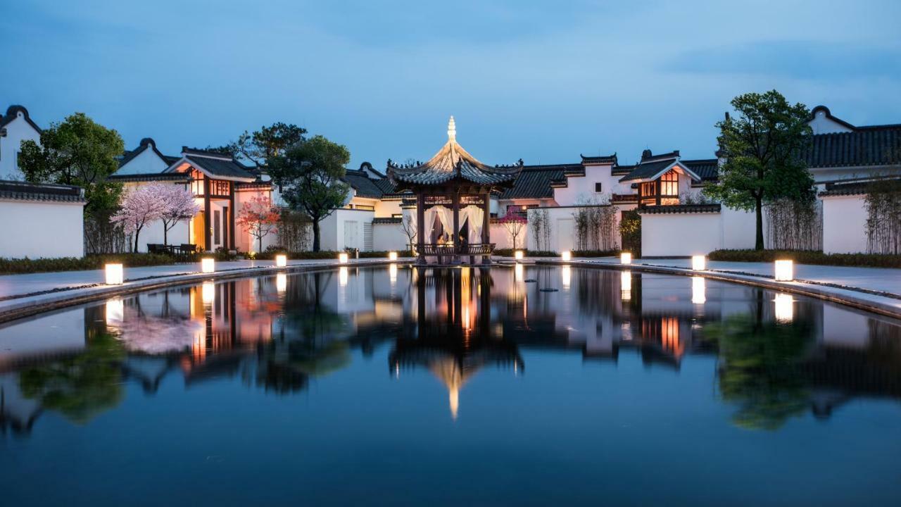 Banyan Tree Hotel Huangshan-The Ancient Charm Of Huizhou, A Paradise Экстерьер фото